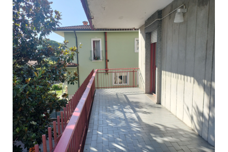 Appartamento bicamere con cantina e garage