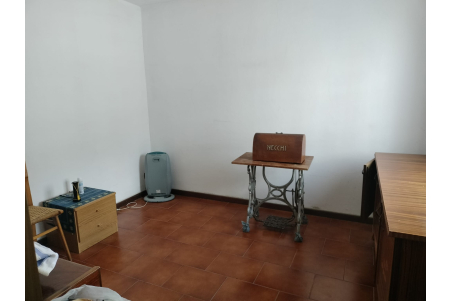 Casa indipendente con giardino e rimessa